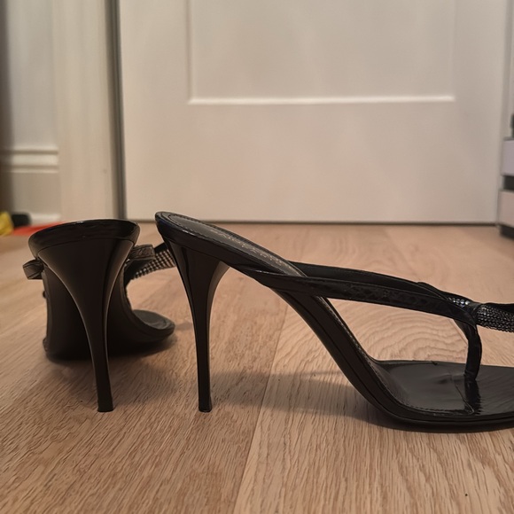 Saint Laurent Black Leather Sandals - Picture 3 of 4